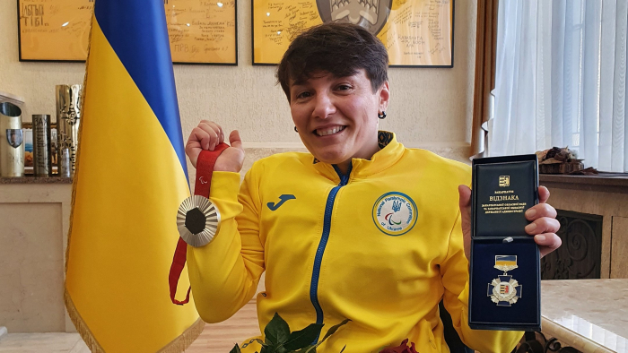 "Це історична медаль для Закарпаття" — срібна призерка Паралімпіади-2024 Надія Дьолог
