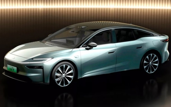 Флагманський електроседан Toyota отримає технології Huawei та Xiaomi Флагманський електроседан Toyota отримає технології Huawei та Xiaomi