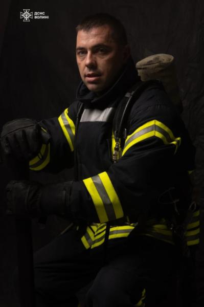 «Не думаєш про небезпеку, коли там діти»: рятувальник з Луцька Мирослав Пастух розповів про виклики професії