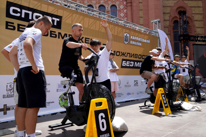 Змагаються ветерани і ветеранки: в Ужгороді - другий день "Карпатського виклику"