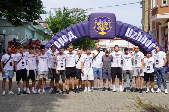 Змагаються ветерани і ветеранки: в Ужгороді - другий день "Карпатського виклику"