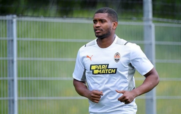 Марлон пообіцяв повернутися в Україну Марлон пообіцяв повернутися в Україну