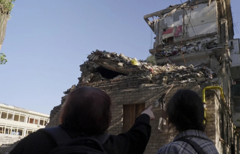 «Дасть Бог, Краматорськ вистоїть і не припинить своє існування, як Бахмут чи Авдіївка». Життя за 16 км від фронту