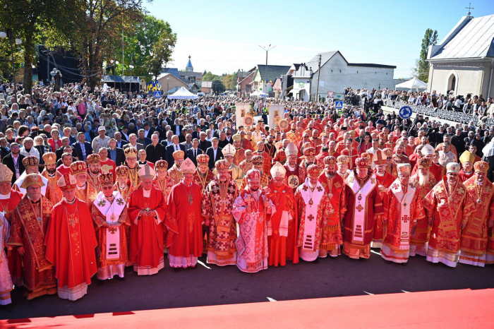 Історична подія: на Закарпатті відбулася беатифікація отця Петра Павла Ороса