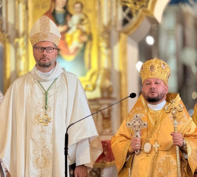 В Ужгороді вклали мощі новопрославленого блаженного Петра Павла Ороса