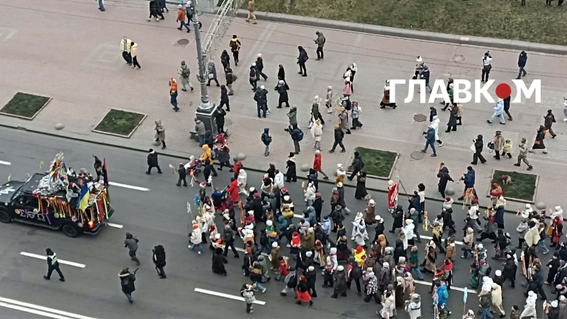 Різдво у серці столиці: Київ зустрів свято великою ходою звіздарів (фото, відео)