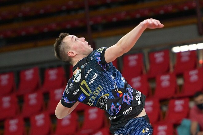 У затяжному тай-брейку. Перуджа Плотницького здобула другу перемогу на КЧС